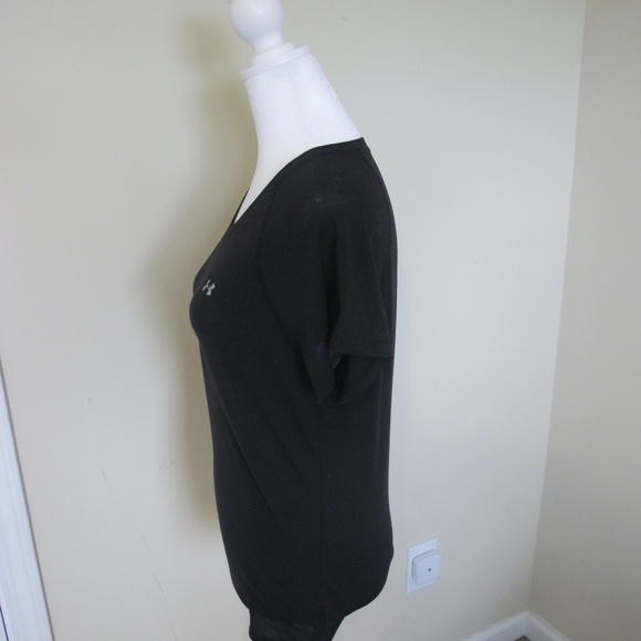 Under Amour Women's Short Sleeve Shirt Top Size Small black EUC - Picture 2 of 3